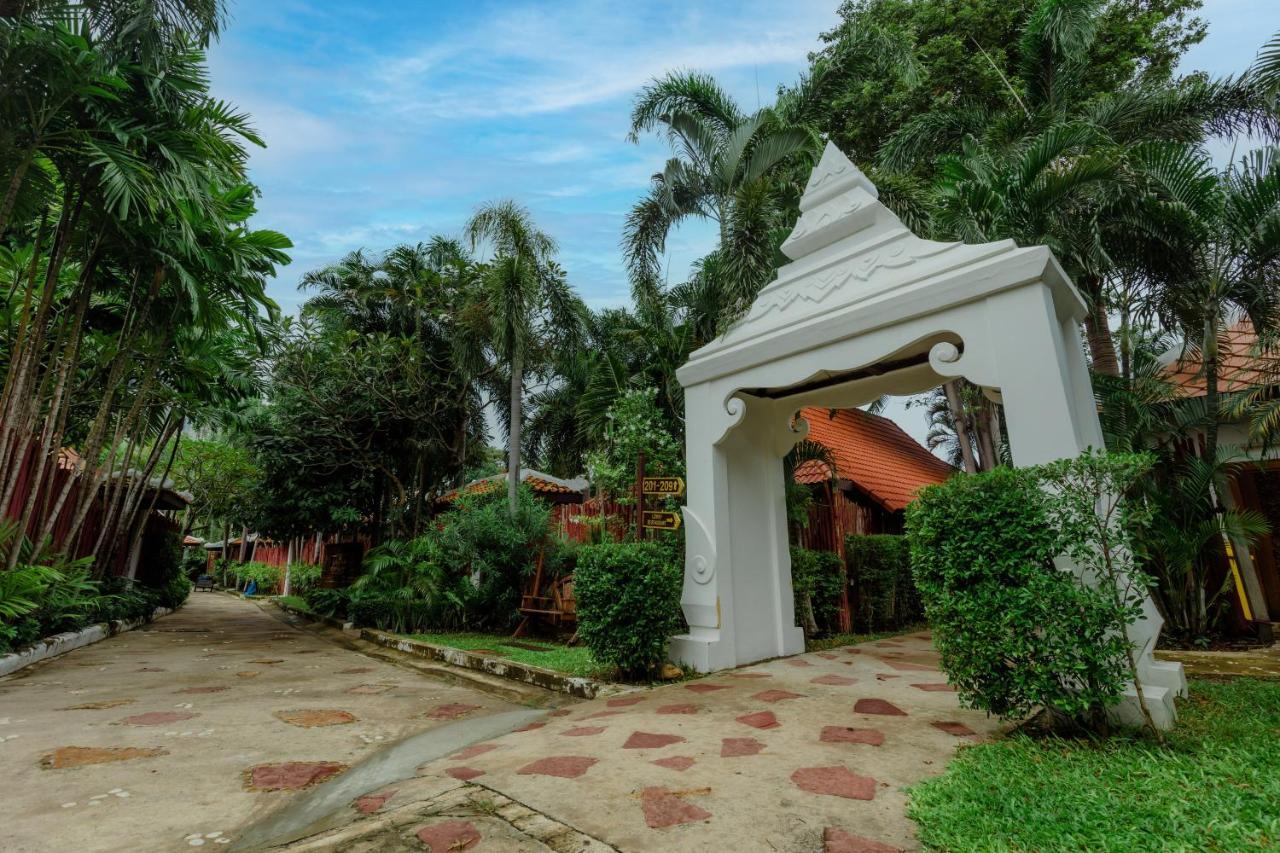 Villa Raya Resort - Private Pool Villas Pattaya Esterno foto
