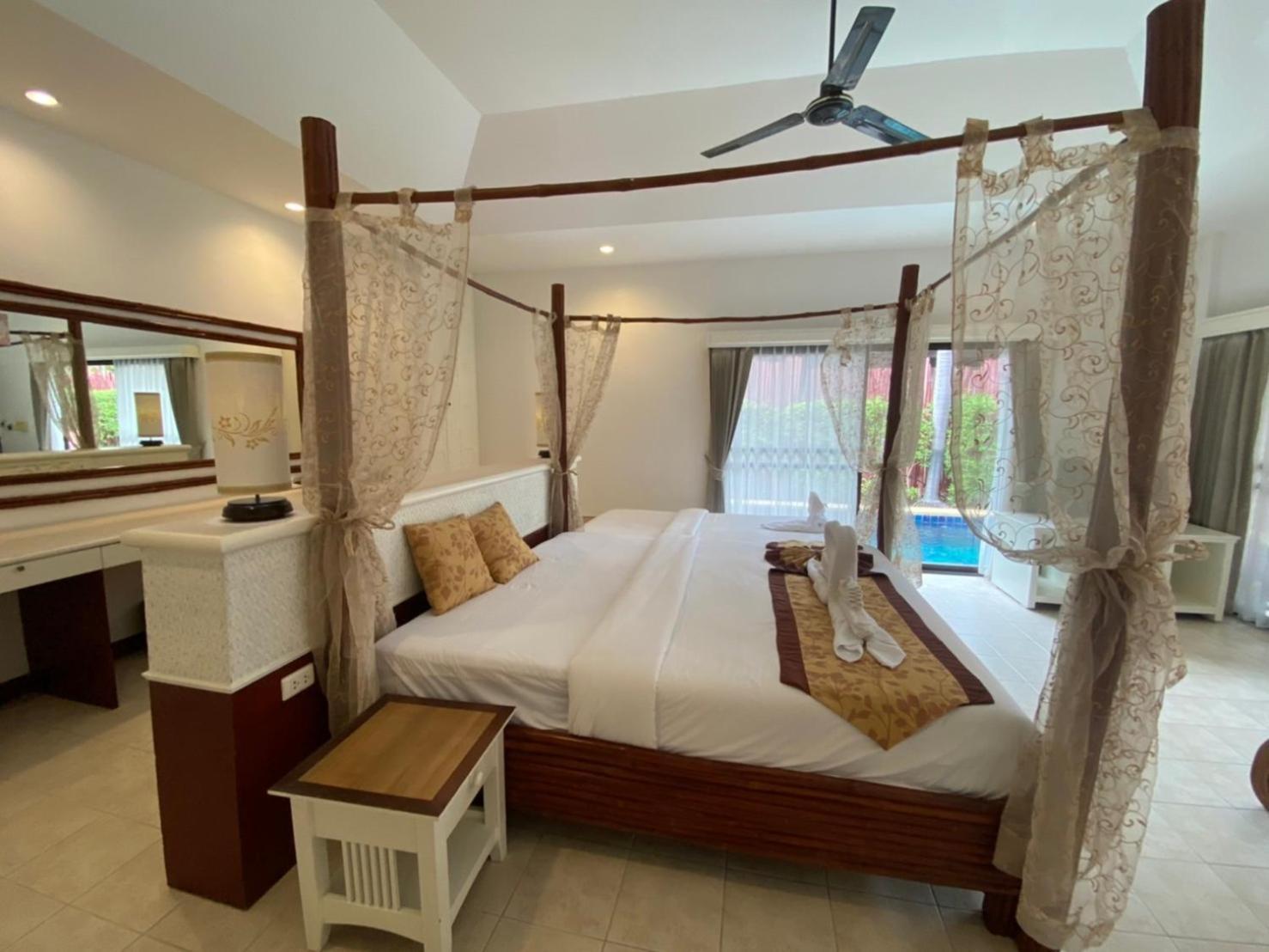 Villa Raya Resort - Private Pool Villas Pattaya Esterno foto